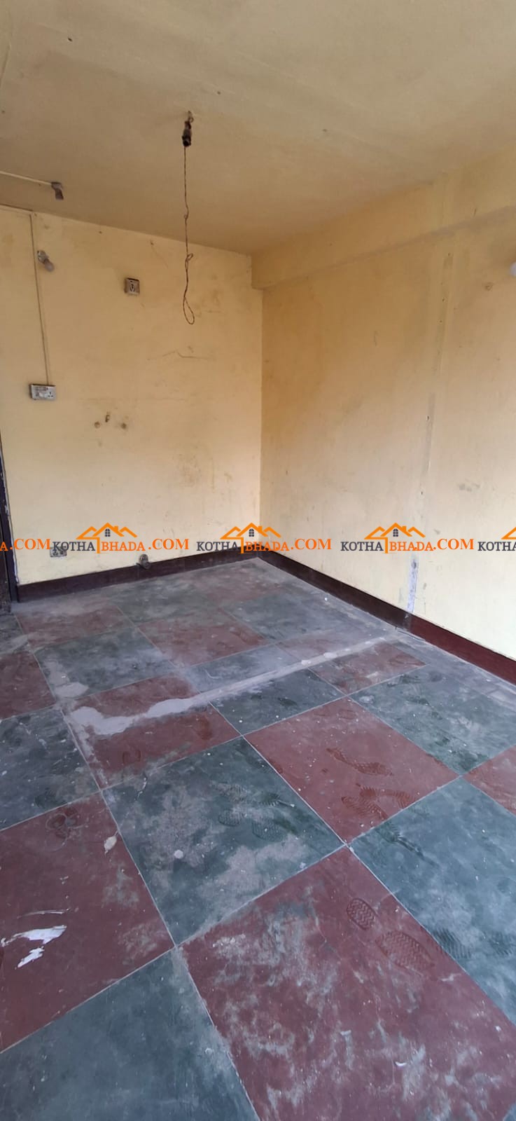 Single room available for rent for Godoen or Office